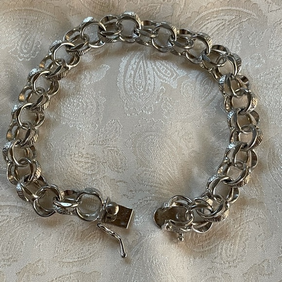 Sterling Silver Braided Chain bracelet - Picture 2 of 11